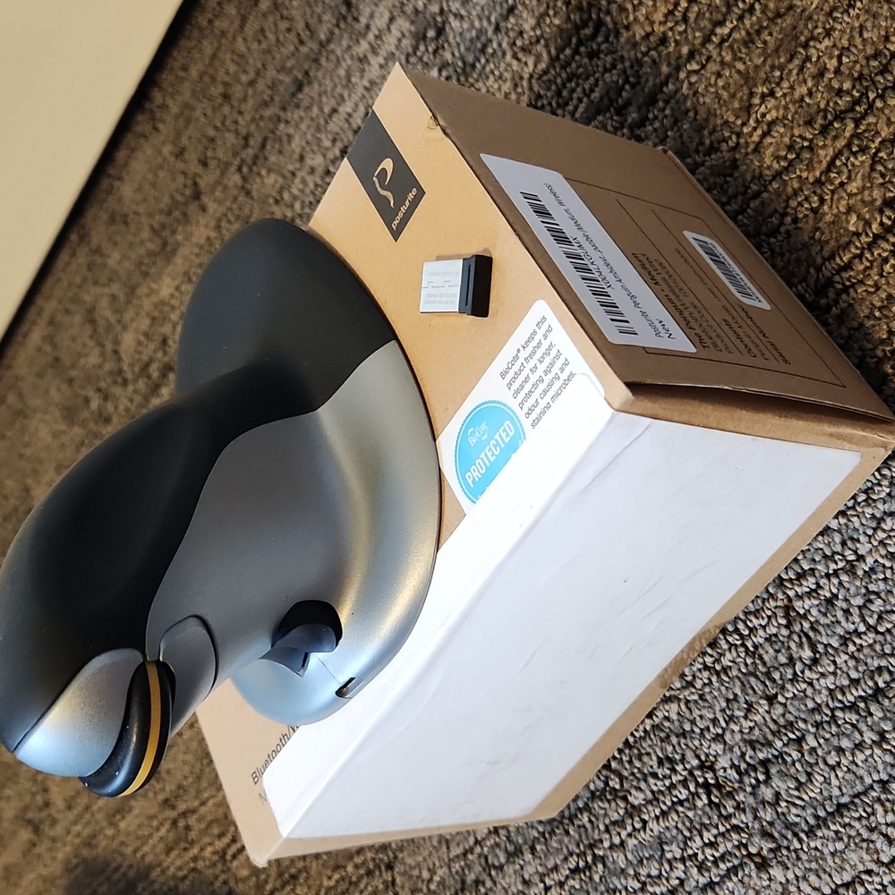 Posturite Wireless Penguin Mouse - Medium